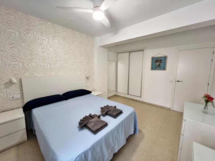 Magnifico Apartamento En El Centro De 丰希罗拉 外观 照片